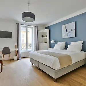 Le Clos De L'olivier Frühstückspension Paris